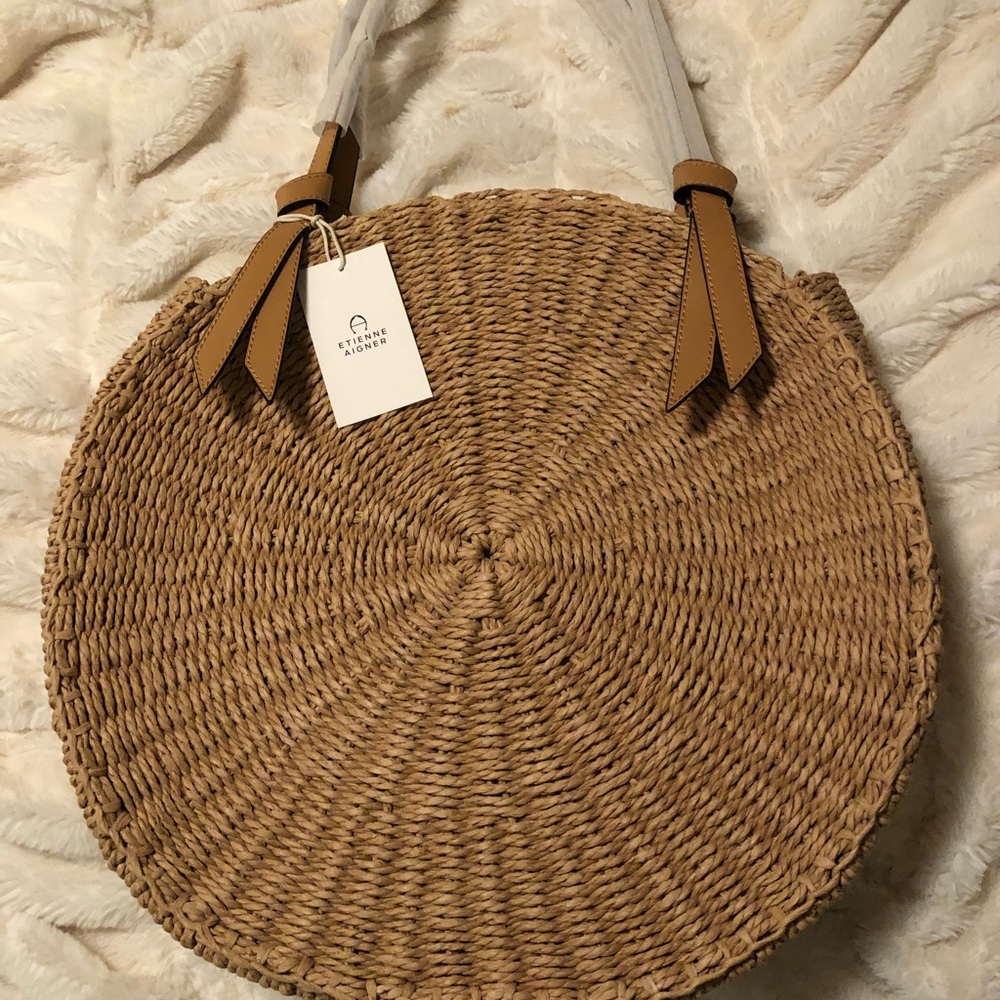 COPY - Etienne Aigner Round straw shoulder bag